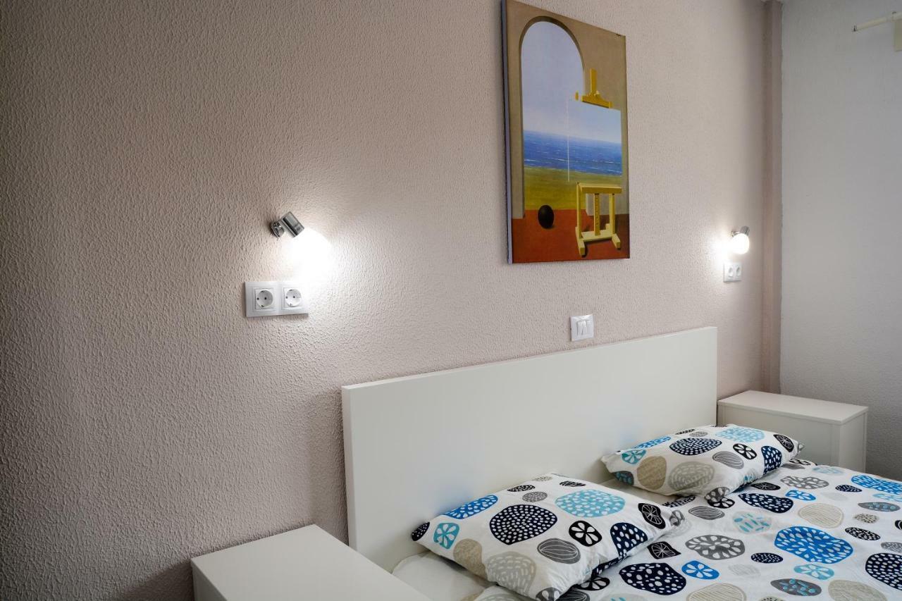 Apartment Bc *